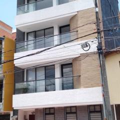 Medellin-Apartamento en Belen 201