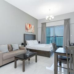 Modern Studio with Canal View in Business Bay