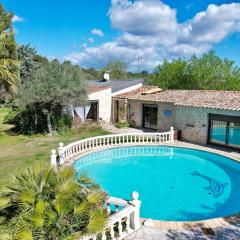 Farmhouse with Pool/Tennis - 10 People - NÎMES