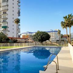 Beautiful Apartment In Benalmádena