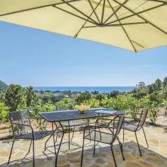 Gorgeous Apartment In Ogliastro Marina