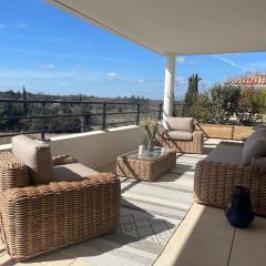 Splendide T3 avec piscine + Terrasse à 7 min d’Aix