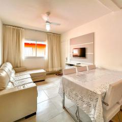 Apto com WiFi a 3 min de carro da Praia da Enseada