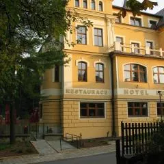 Hotel Hron
