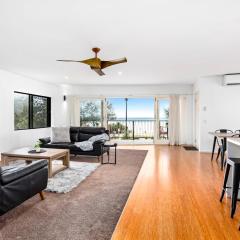 Family 2 & 3 Bedroom Apartment in Surfers Paradise - Driftwood - Privately Managed