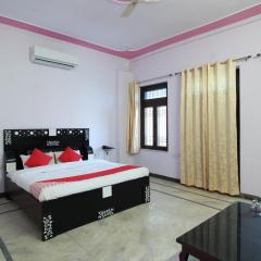 OYO Flagship 37189 Hotel Pink Haveli