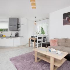 Elegant Apartment Myśliwskie Wzgórze in Gdańsk by Noclegi Renters