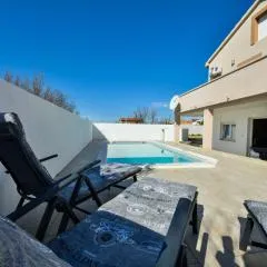 Holiday Home 4all by Interhome