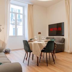 H11 [The King's Apartment] Ariston - Centro