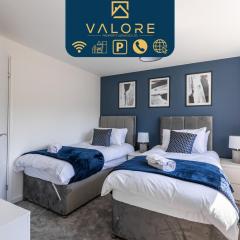 Cosy 5 bedroom house - Central By Valore Property Services