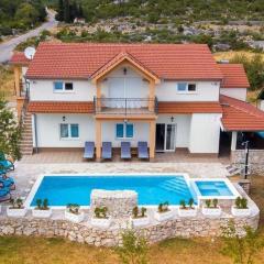 Holiday house with a swimming pool Lecevica, Zagora - 22829
