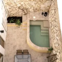 CASA MARÍA LA ROMANA