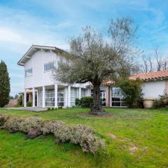 Les Vignes - 4 chambres piscine et grand jardin