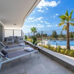 Modern apartment with sea and poolview