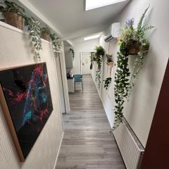 DEA DREAMS - Marghera 43 near San Siro Stadium