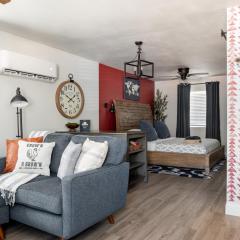 Garofalo Cottage at Wrenwood Ranch, King Bed