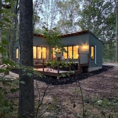 Brand New Modern Cottage Hocking Hills