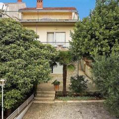 Apartments with parking space Crikvenica - 20724