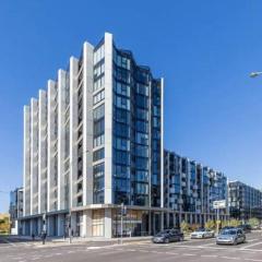 CBD - Pool - Sleeps 4 - Parking