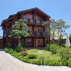 Luxury wooden villa Dalat