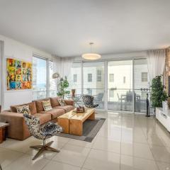 #Stunning 3BR/2BA Apt - Sea View