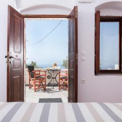 Amazing Santorini Villa 1 Bedroom Suite Villa Gray with Spacious Terrace featuring Sea Views Pyrgos