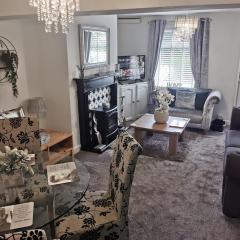 Stunning 2-Bed House in Macclesfield Cheshire