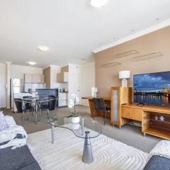 Convenient 2-Bed Apartment in the Heart of Perth