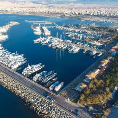 Athenian Riviera Beach front apartment 2 minutes from Tram stop