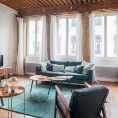 Spacious in the heart of Lyon AIL