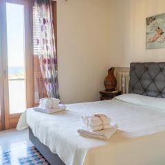 Luxury Palace Attico vista mare e torre Cabrera