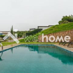 Casa com piscina em condomínio em Itupeva