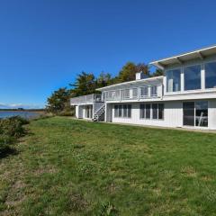 Wellfleet Waterfront home on private beach