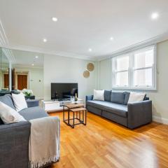 Location Trafalgar Square 1 Bedr, 3 Beds, sleeps 6