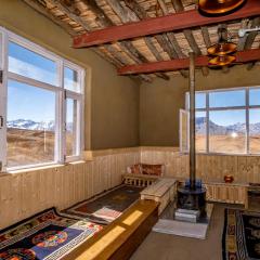 NotOnMap- Mountain Breeze Homestay Komic
