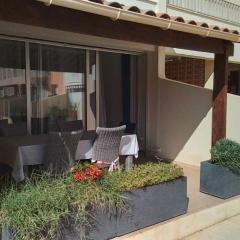 Grand T3 piscine, garage centre port