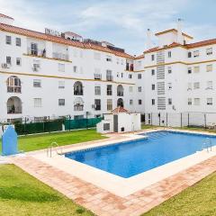 Cozy Apartment In Estepona