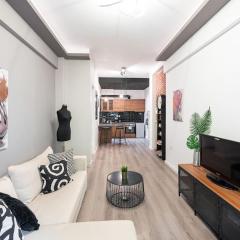 Stylish Urban Hideaway Near Athens Center & Metro
