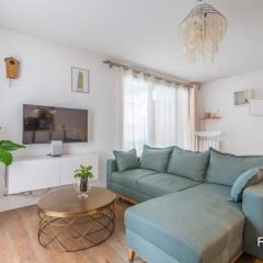 Very pleasant and bright apartment