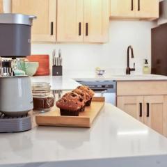 Boho Southwest Modern Unit 3 with Butte Mtn Views