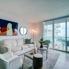 Direct Bayview One Bedroom Condo in Coconut Grove Includes parking