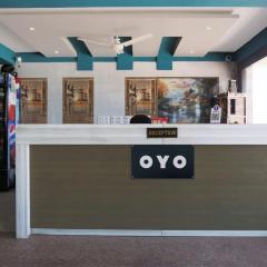 OYO Hotel Lucky
