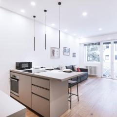 Easylife - Milano - Coni Zugna 27 - Solari