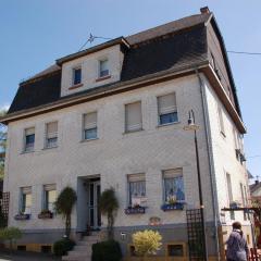 Ferienwohnung in Spesenroth mit gemeinschaftlichem Pool, Garten und Terrasse