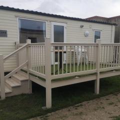 6 Berth Caravan With Decking At Naze Marine Holiday Park Ref 17071p