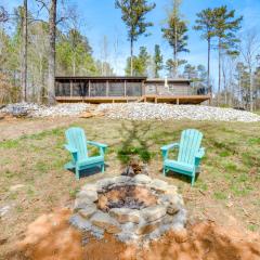 Waterfront Seneca Cabin about 4 Mi to Boat Launch!