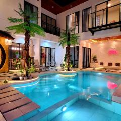 Jun's Villa Tangerang 4BR Luxury Aesthetic & Homey