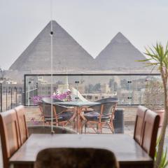 Top pyramids hotel