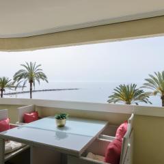 Sea Front Apartment in Marbella Center