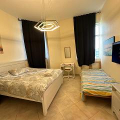 Master Bed Room Shared Apartment Flat 1301